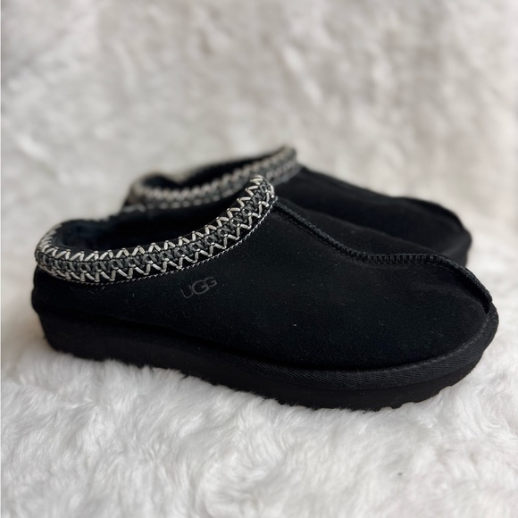 UGG Black Tasman slippers - Picture 1 of 10